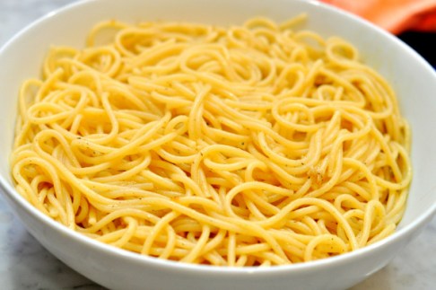 Bowl-of-Simple-Spaghetti
